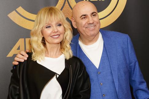 «Дрессировка» тортиком: Валерия придумала, как посадить Пригожина на шпагат