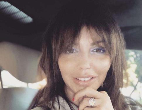 «Доктор сотворил чудо»: в Сети ахнули, увидев Алису Казьмину после операции на нос