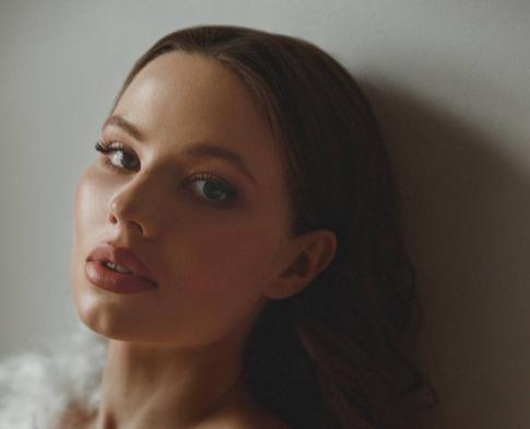 Невестка Валерии пожаловалась, что дочь ревнует ее к своему новорожденному брату