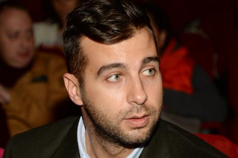 «Вписался как родненький»: вернувшийся в Москву Ургант позабавил фанатов свежими фото