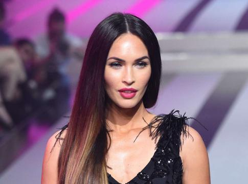 Папарацци впервые засняли Меган Фокс после рождения дочери