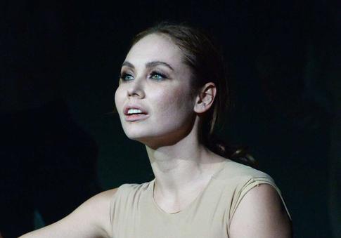 «Лучше прически мне не найти»: Ляйсан Утяшева неожиданно сменила образ