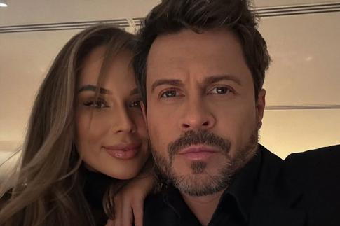 Репетиция медового месяца: Деревянко с невестой поделились колоритными фото с отдыха