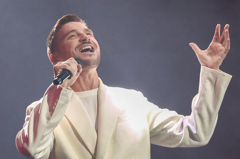 «Столько лет вместе!»: Лазарев признался в любви Лере Кудрявцевой