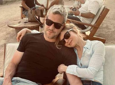 Рене Зеллвегер рассталась с 46-летним бойфрендом из-за проблем с деньгами