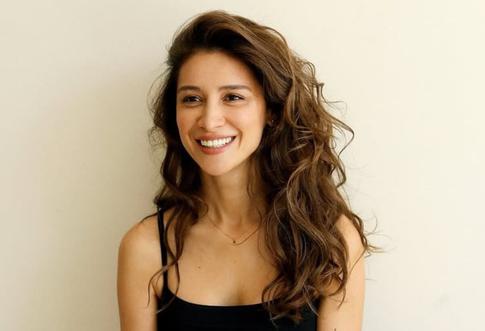 Равшана Куркова поделилась редкими снимками с сыном и дочерью