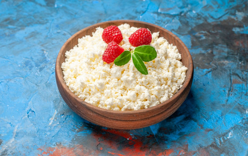 Без крахмала и добавок: чем полезен творог и как распознать правильный продукт