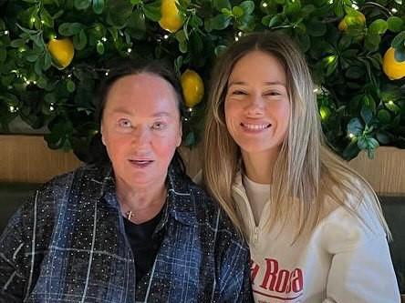 «У меня нет ни бровей, ни волос»: Гузеева рассекретила особенность своей внешности спустя годы