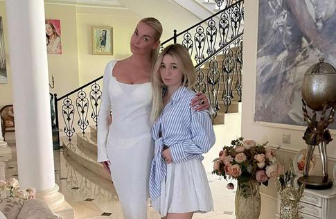 «Греховное сожительство»: Волочкова — о несостоявшемся замужестве дочери