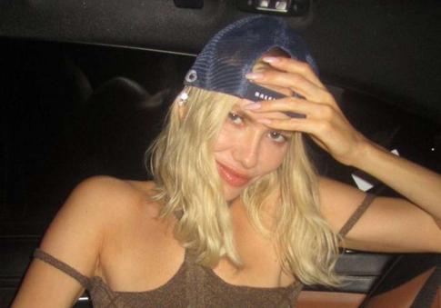 «Время бани»: Перминова насладилась полезными процедурами вместе с подругой