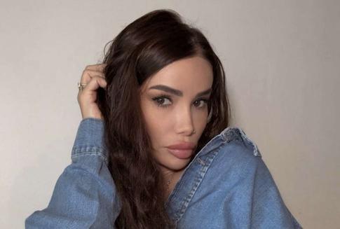 «Мы как мама с сыном»: Айза иронично обратилась к молодому бойфренду