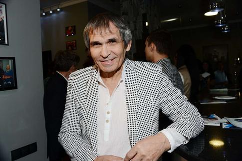 Сын Алибасова — о восьмом браке артиста: «Счастливый и довольный»