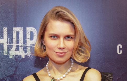 Материнство без фильтров: Дарья Мельникова рассказала о буднях с тремя детьми