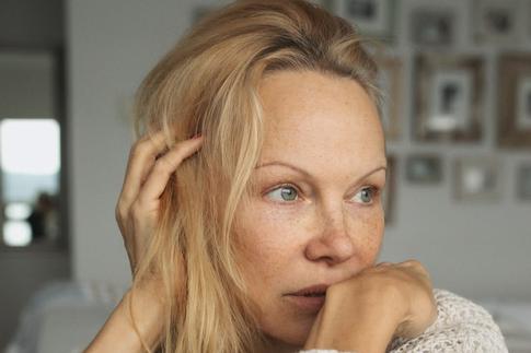 Памела Андерсон: «Я нечто большее, чем красивый бюст»