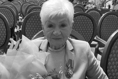 Еще одна утрата для культуры страны: скончалась заслуженная артистка России Нина Корнилова