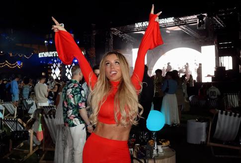 «Могу быть счастливой»: Седокова дала эмоциональный ответ хейтерам