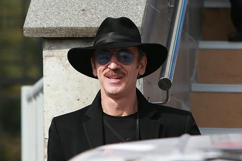 26-летняя внучка Боярского похвасталась фигурой в дерзком наряде: фото