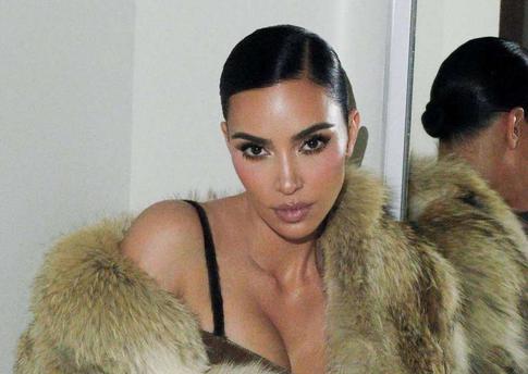 Ким Кардашьян прибегла к нетрадиционному для США лечению