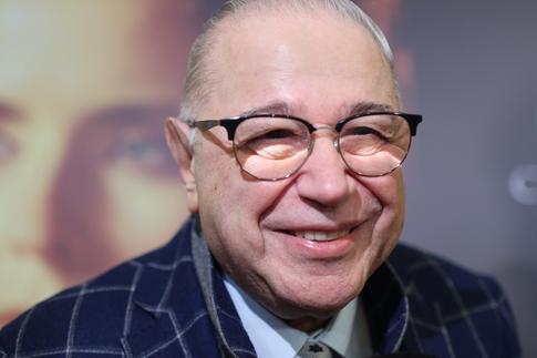 Сбежавшего от врачей Евгения Петросяна нашли на курорте в Турции