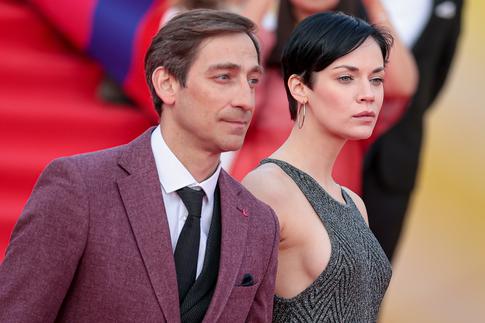 Артем Ткаченко объяснил, почему не спит в одной постели с женой