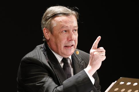 Михаил Ефремов вернулся к работе: актер стал частью театра Никиты Михалкова