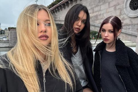 Солистка группы SEREBRO отменила свадьбу