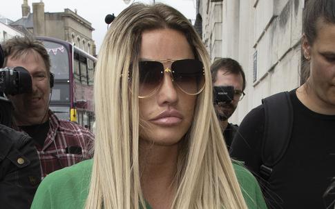 Кэти Прайс поделилась опасениями насчет рецидива рака