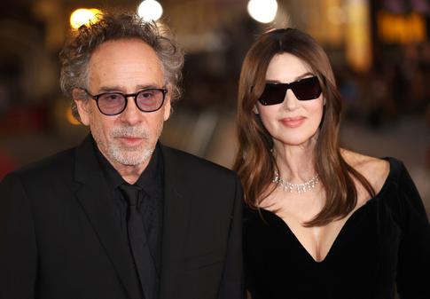 Моника Беллуччи и Тим Бертон объявили о разрыве отношений