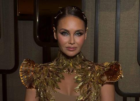 «Не 90, а 70»: Ляйсан Утяшева похвасталась образцовым здоровьем своей бабушки