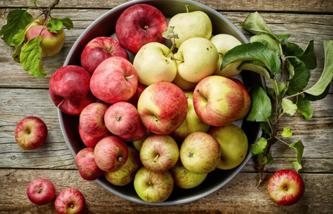 Яблочный Спас: интересные рецепты с яблоками от шеф-повара