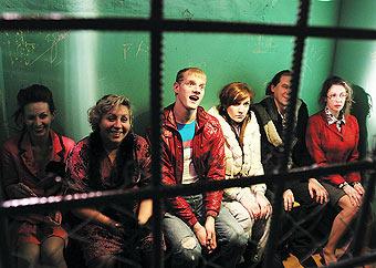 Звезды в клетке