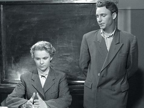 Любовь нечаянно нагрянет