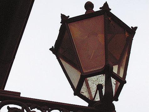 Свет на постном масле