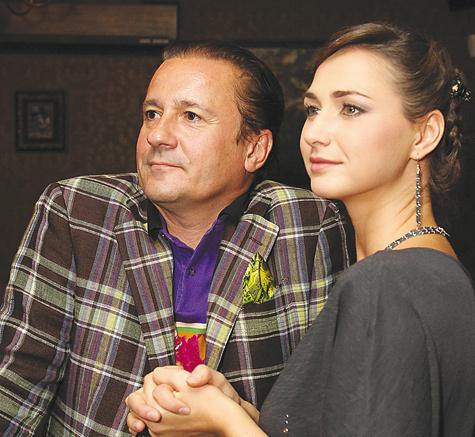 Салат на закуску, стихи на десерт