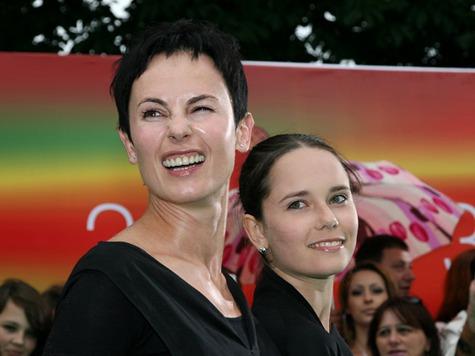 Ирина Апексимова отправит дочь учиться в Америку