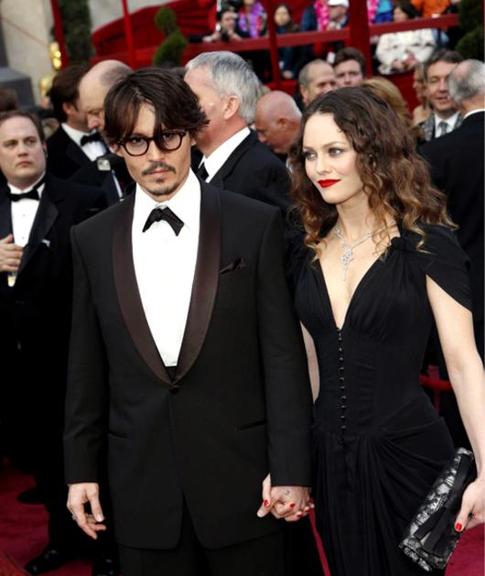 Джонни Депп: «Я остаюсь с Ванессой!»