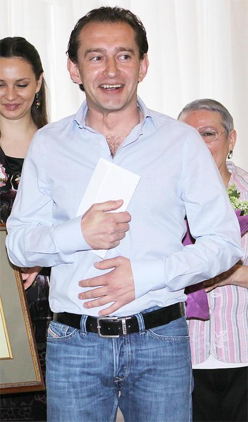 Константин Хабенский снова женился?