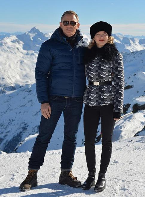 Дэниел Крейг получил травму на съемках фильма о Джеймсе Бонде