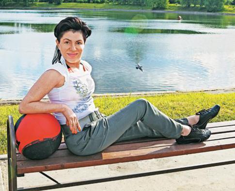 Парный выход: идеальные губы и грудь без пластики