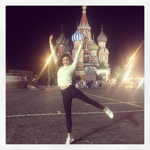 Миранда Керр передала привет из Москвы