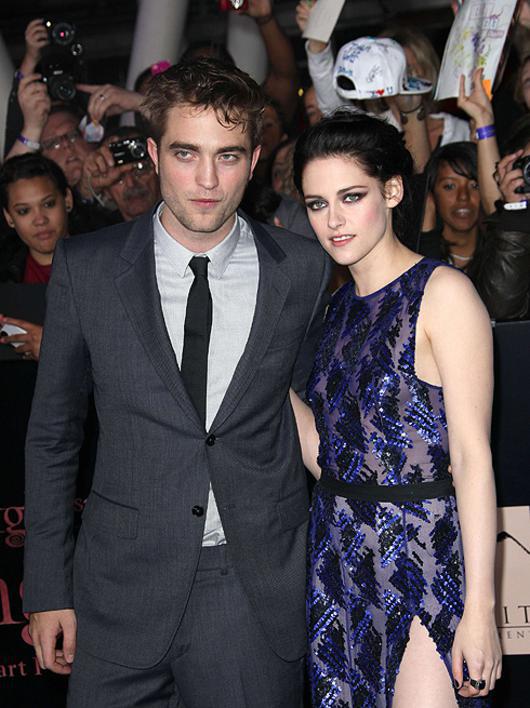 Robert Pattinson I Kristen Styuart Delyat Sobaku Zvezdy Womanhit Ru