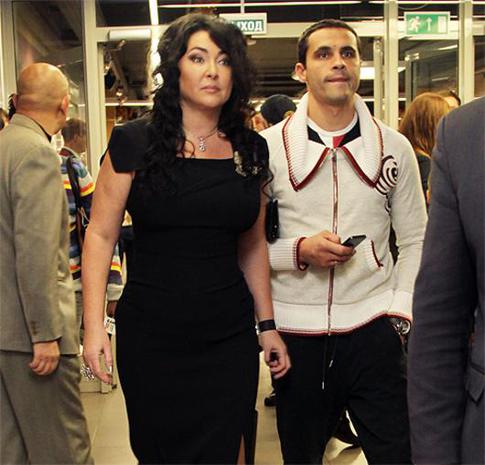 Лолита призналась, что видит призраков