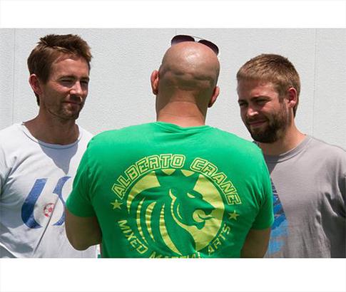 Пола Уокера в «Форсаже−7» заменят его братья