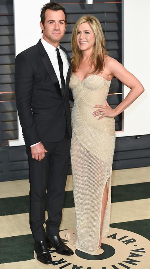 Дженнифер Энистон разорвала помолвку?