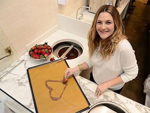 Дрю Бэрримор устроила женский день