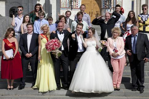 Максим Аверин погулял на свадьбе