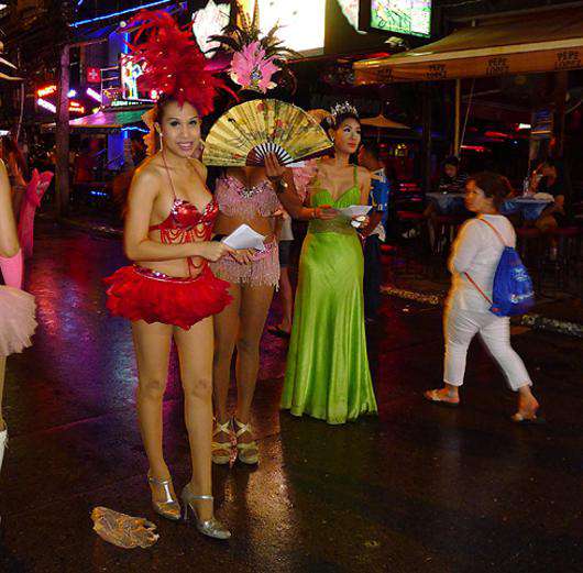 9 способов отличить трансвестита в Таиланде