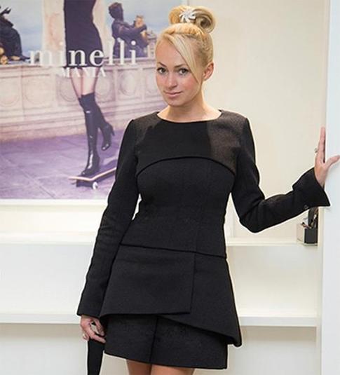 Яна Рудковская не может вернуться домой