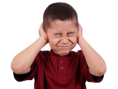 О чем нельзя говорить при ребенке?