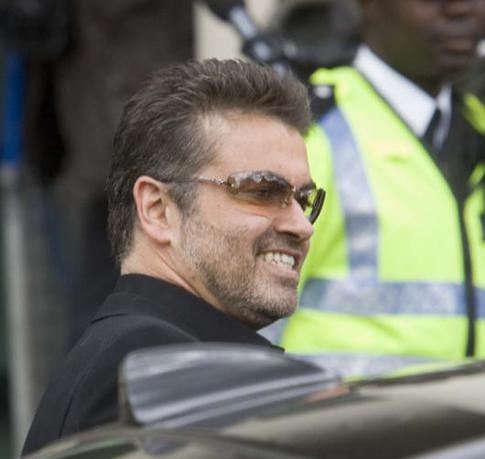 Джордж Майкл устал от своей наркозависимости